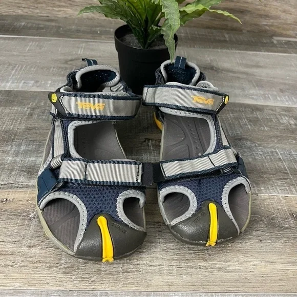 TEVA Velcro Water Sandal Closed Toe Blue Gray Youth Size 4 - Picture 7 of 15